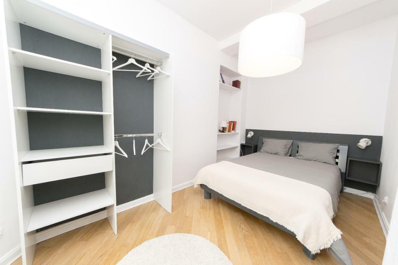 Spacious Apartment In Old Town P4You Pl Краков Экстерьер фото