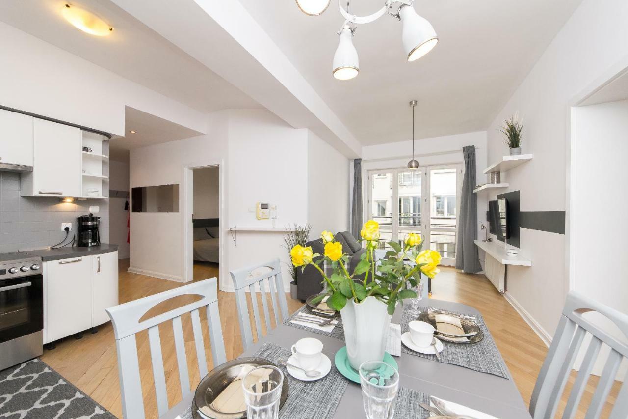 Spacious Apartment In Old Town P4You Pl Краков Экстерьер фото