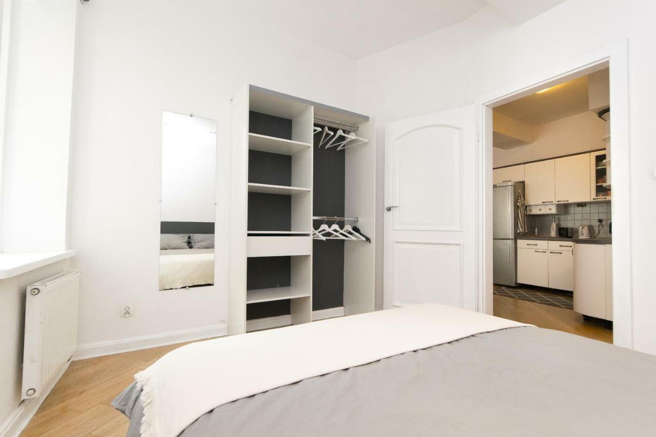 Spacious Apartment In Old Town P4You Pl Краков Экстерьер фото